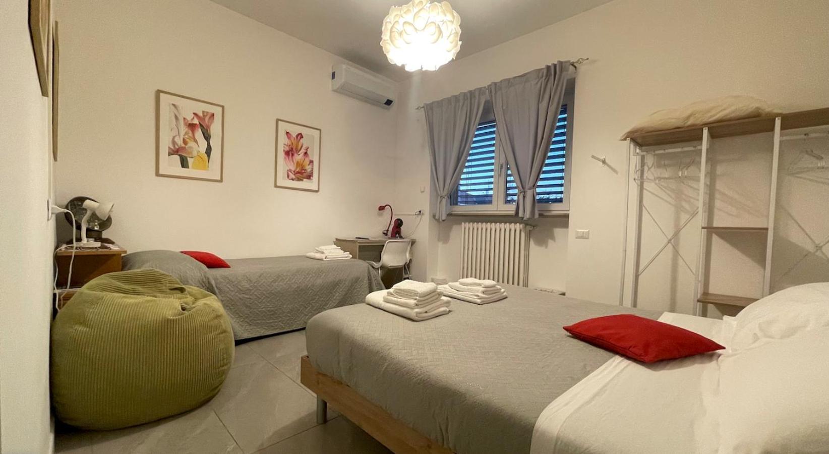 Domus 190 Rooms Varese Exterior foto