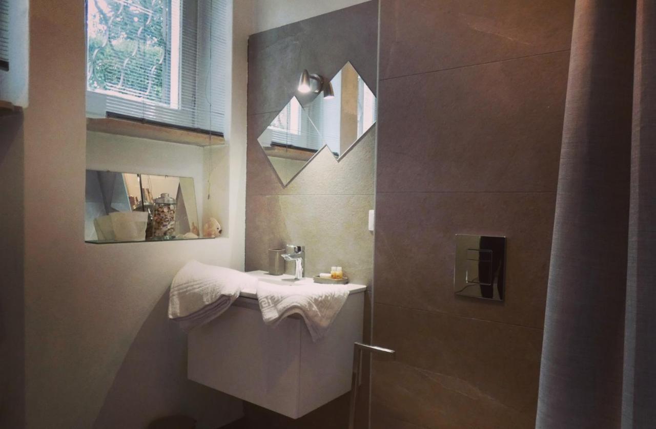 Domus 190 Rooms Varese Exterior foto